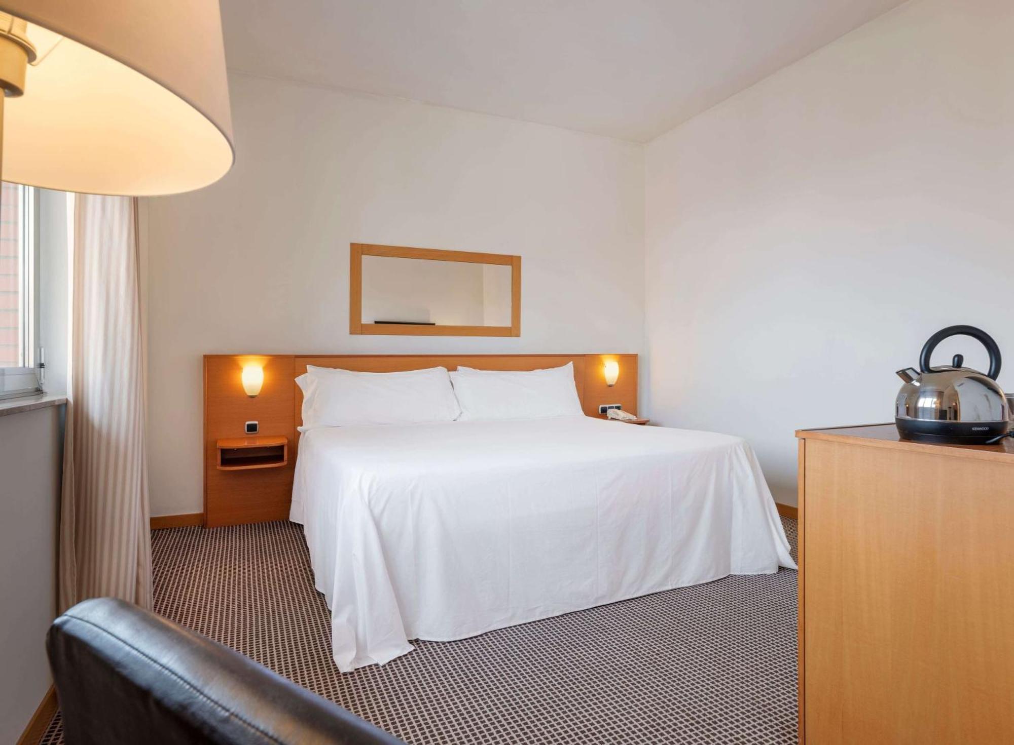 Hotel Zentral León Exteriör bild